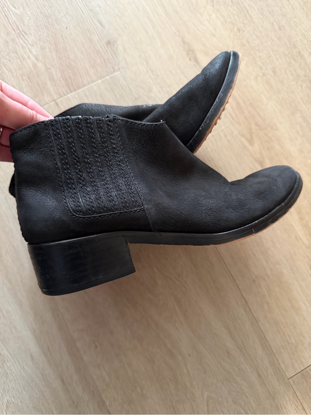 Dolce Vita Black Ankle Bootie - Sleek Chelsea-Style Heel